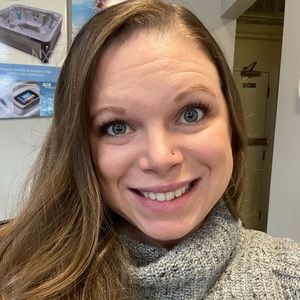 Meet your Posher, Andria